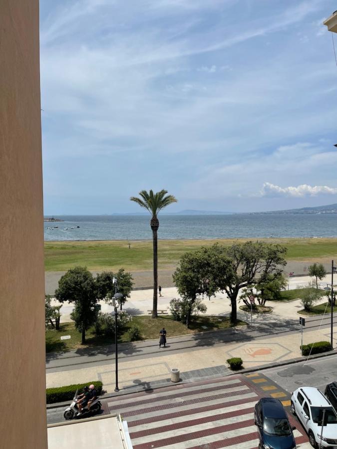 Bluemar Guest House Castellammare di Stabia Bagian luar foto